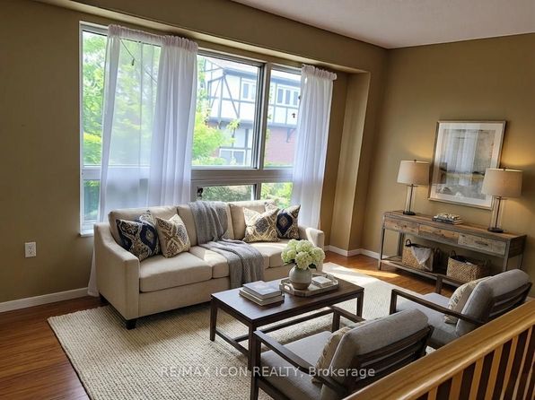 351 Trudelle St, Toronto, ON M1J 3J9