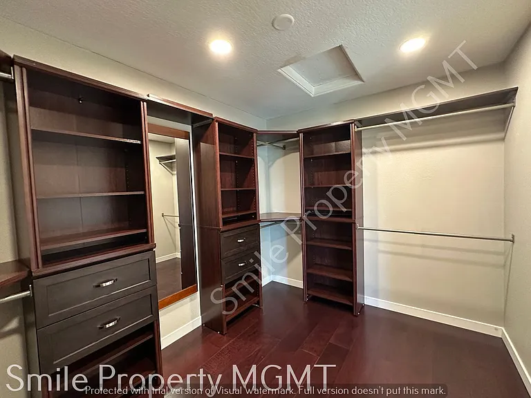 4524 SE Oakhurst St — Photo 22