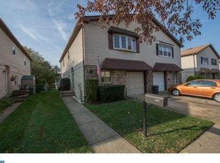 9100 Diplomat Pl, Philadelphia, PA 19115