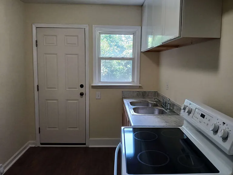 117 Crestway Cir #2 — Photo 16