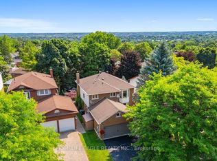 30 Moffat Cres, Aurora, ON L4G4Z8