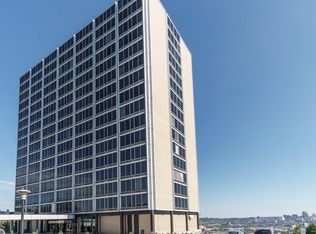 810 Matson Pl #PENTHOUSE 2, Cincinnati, OH 45204