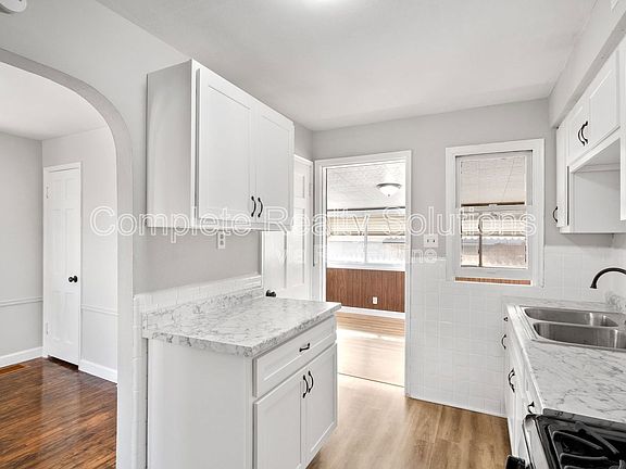 5th image of 8118 Blanchard Dr