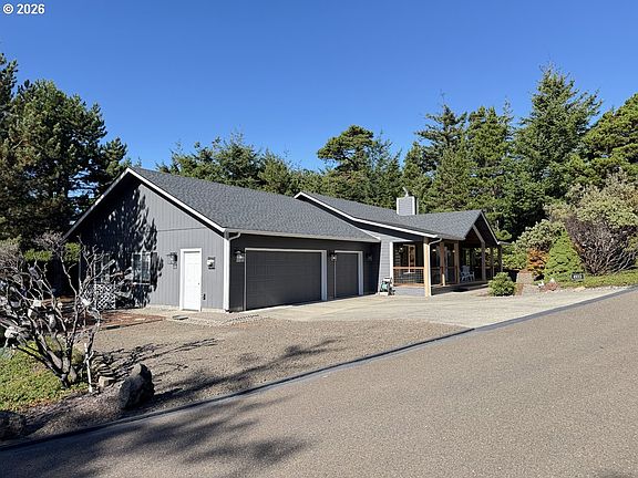2nd image of 4933 Cloudcroft Ln