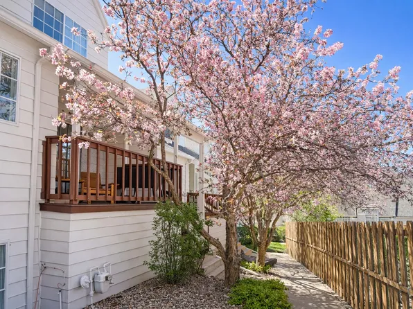 8570 E Temple Dr, Denver, CO 80237