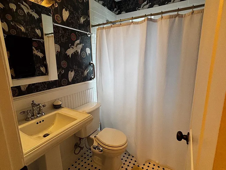 820 S Washington St #226 — Photo 8