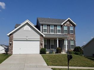 3820 Albers Pointe Dr, Florissant, MO 63034