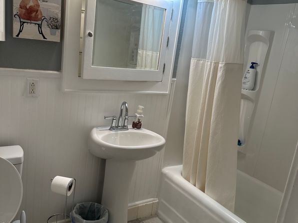 425-427 S Polk St #429