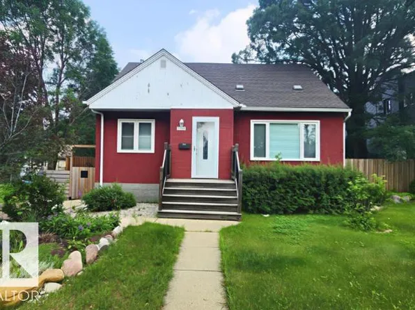11011 135th St NW, Edmonton, AB T5M 1K4