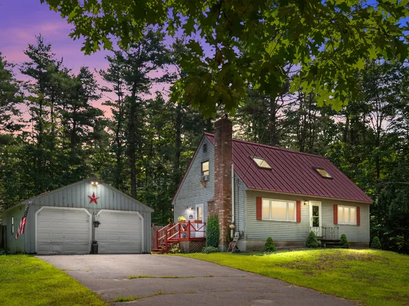 17 Royal Pine Drive, Standish, ME 04085