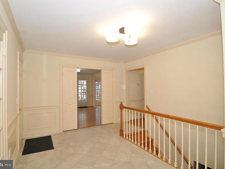 11132 Luxmanor Rd — Photo 8