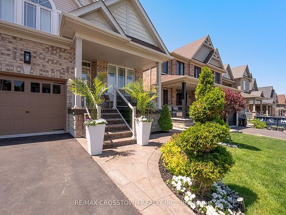 3rd image of 46 Pierce Pl