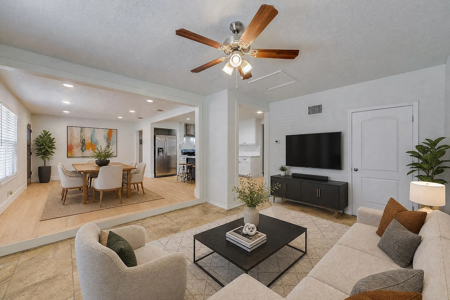 3 bed, 1625 sqft, $2,045 — Photo 4