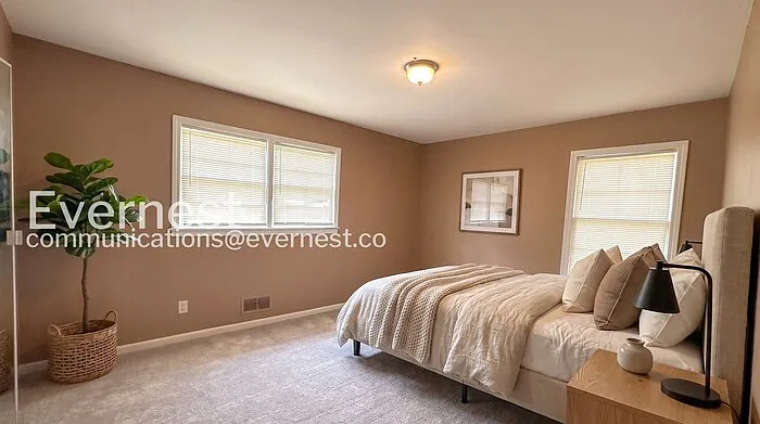 4 bed, 2.0 bath, 1396 sqft, $1,195 — Photo 4