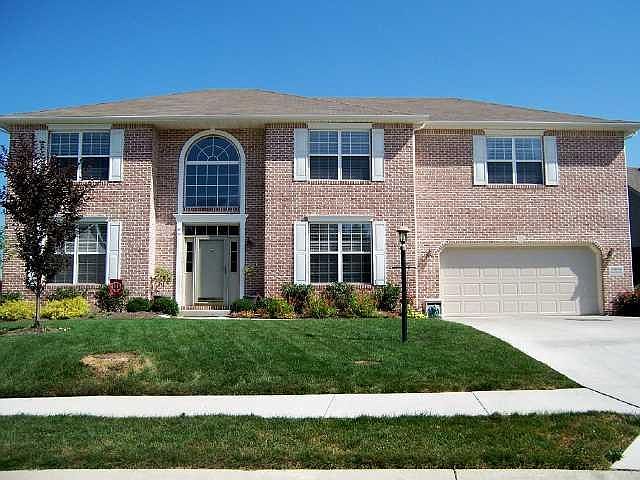 1st image of 2904 Waterford Ln