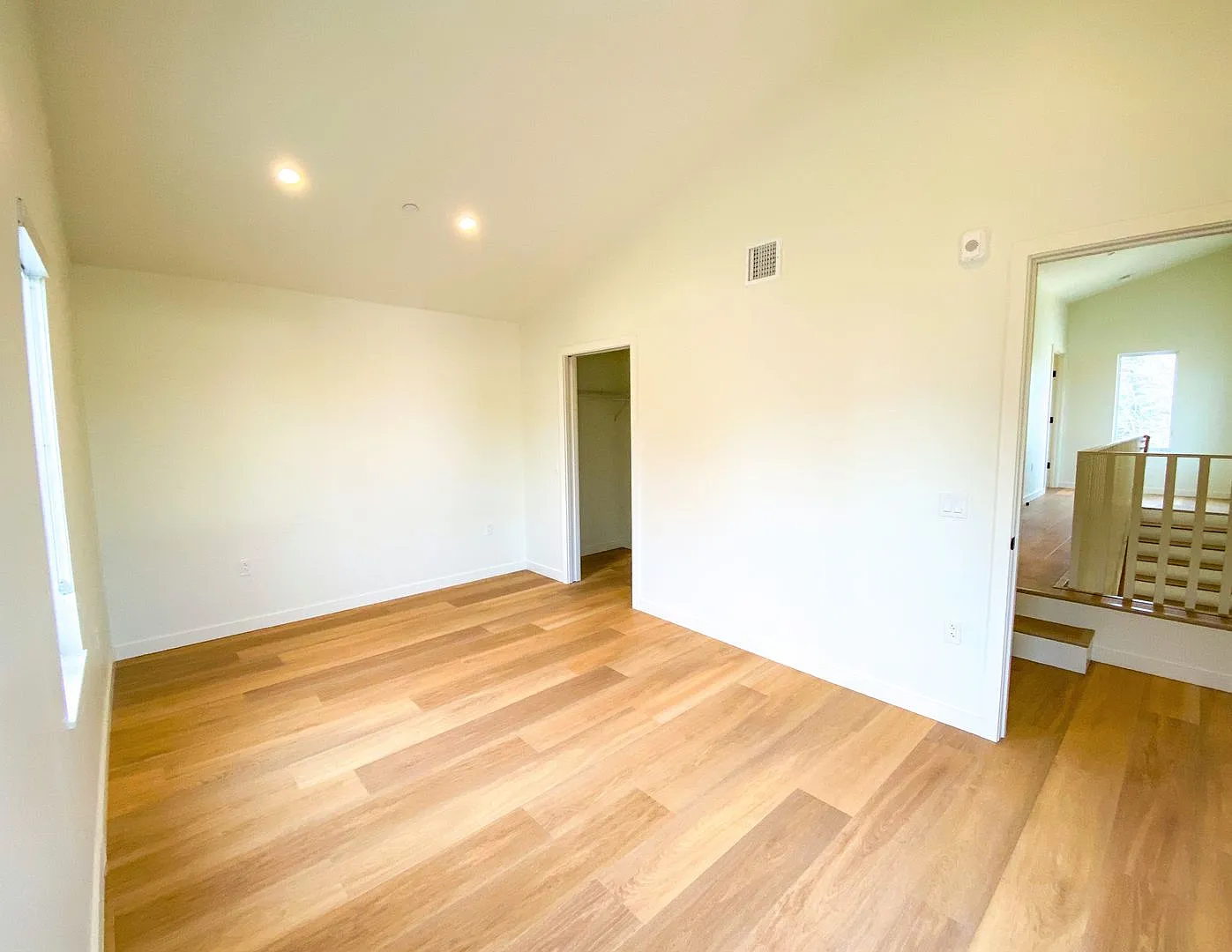 748 Tyler Street — Photo 2