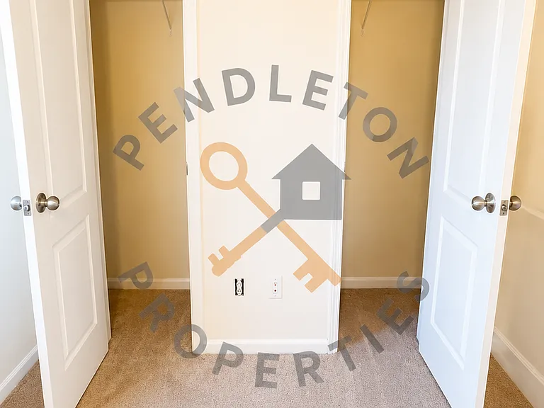 2401 Old Washington Rd — Photo 12