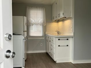 203 E 3rd St FLOOR 2, Lansdale, PA 19446