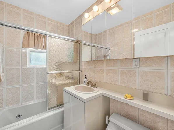 48-18 190th Street image 5 of 37