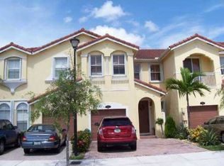 914 SW 151st Pl, Miami, FL 33194