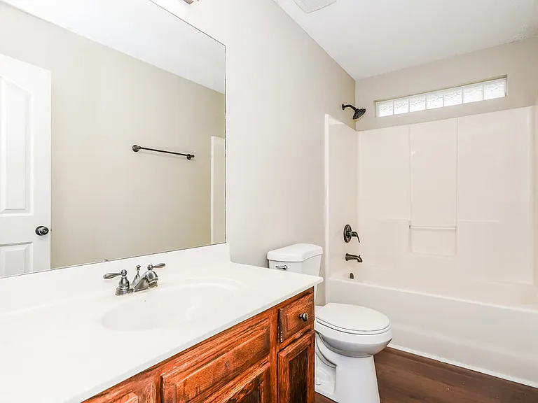 634 Woodland Hills Dr — Photo 15