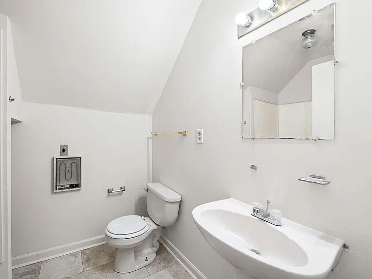 397 Elaine Dr — Photo 23
