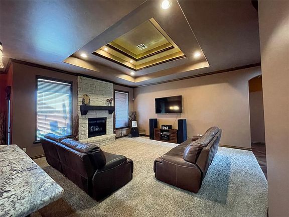 5th image of 3901 Chesterfield Pl
