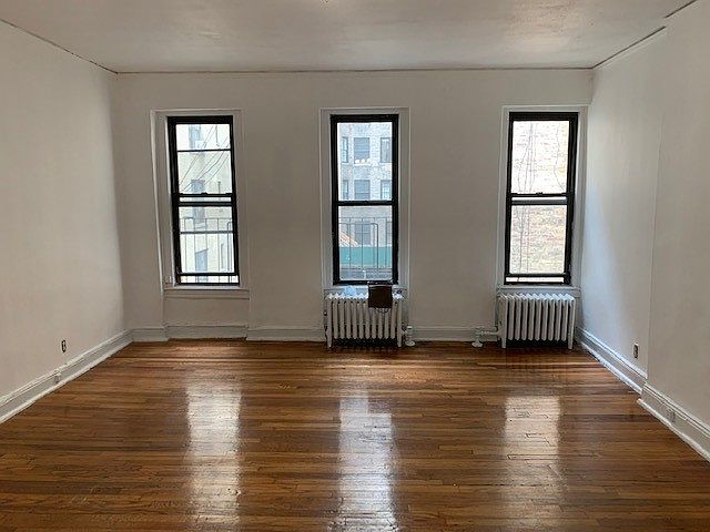 1st image of 1434 Lexington Ave APT 4