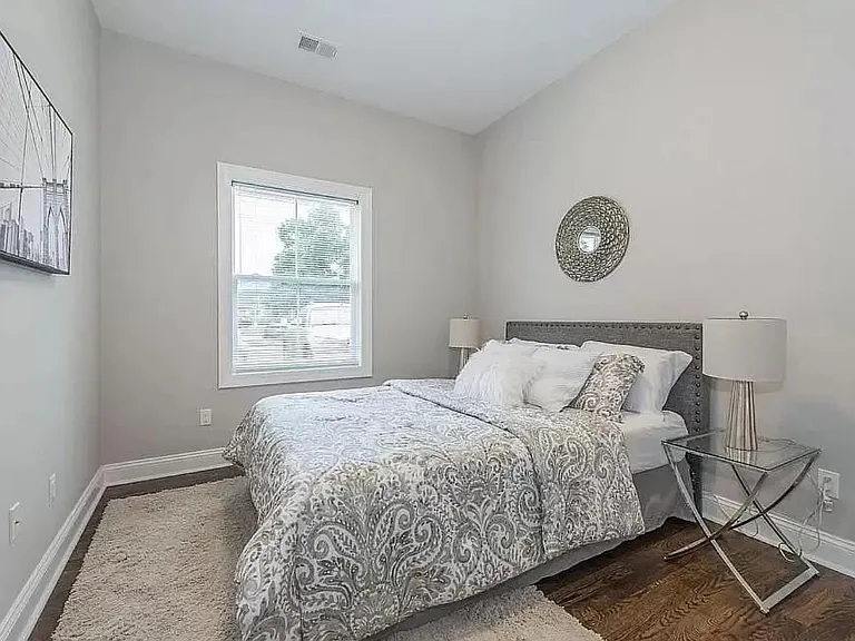 743 Park Ave #301 — Photo 12