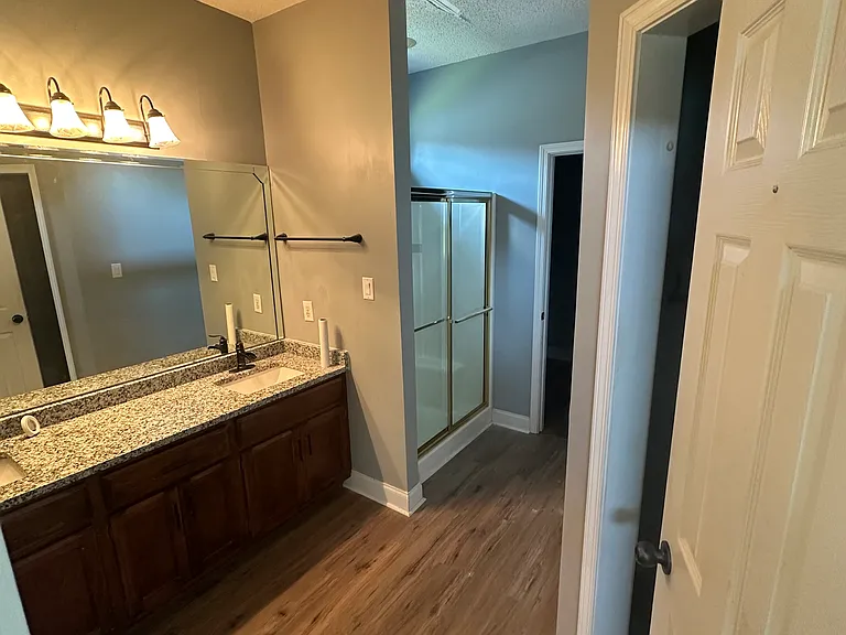 104 Elderberry Ct — Photo 14