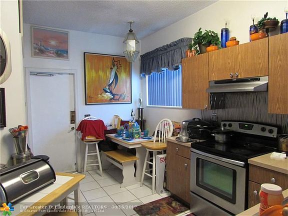 4th image of 4821 NW 19th St
