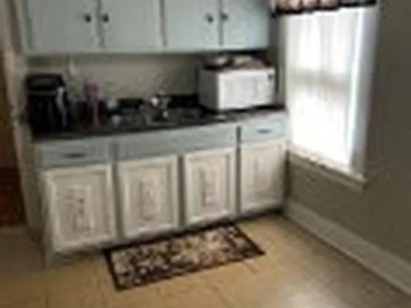 3212 East Ave APT 4, Caledonia, NY 14423