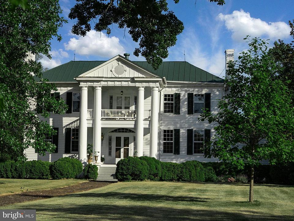 1st image of 2345 Berry Hill Rd