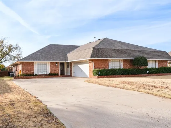 12417 Green Valley Dr, Oklahoma City, OK 73120