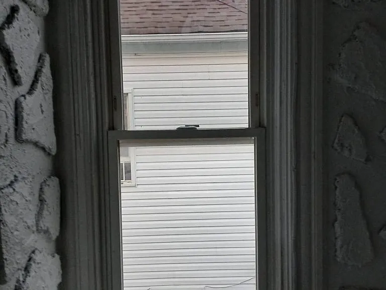 2241 E 3rd St — Photo 26