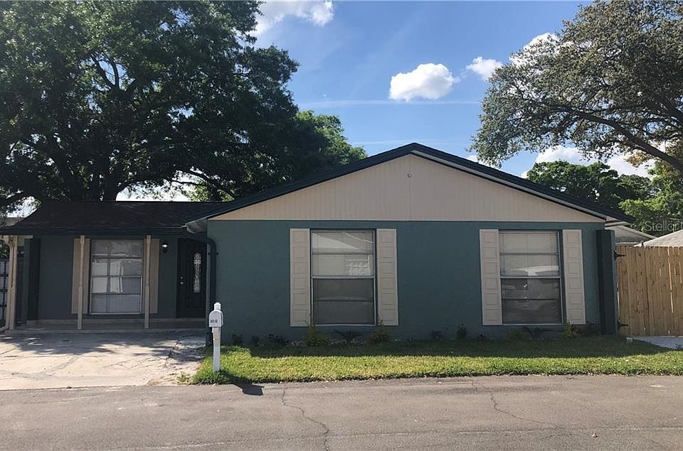 1st image of 8610 Hammock Ct