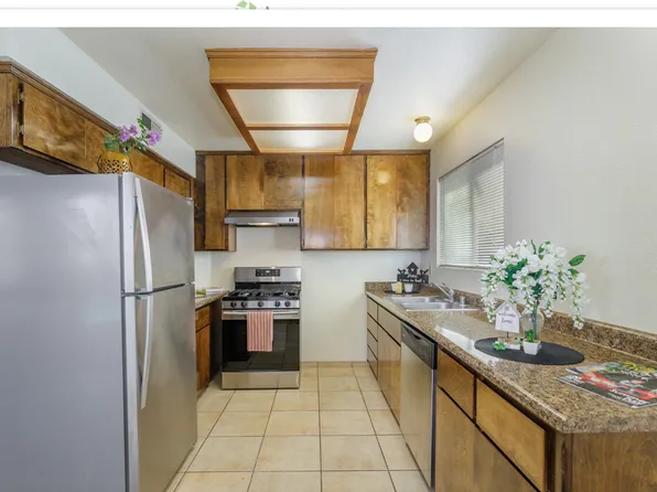 Regency Townhomes