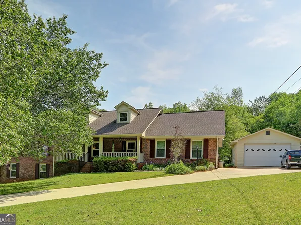 85 Creekside Ln, Covington, GA 30016