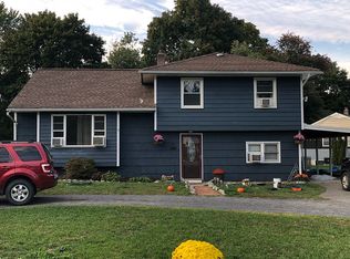 1 Cambridge Dr, Red Hook, NY 12571