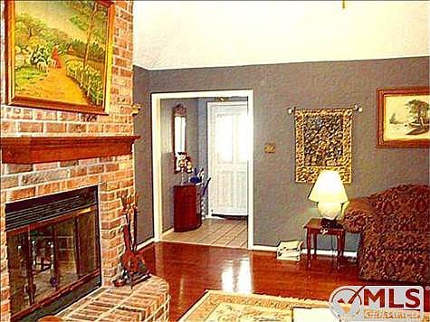 2nd image of 701 J Marie Ct