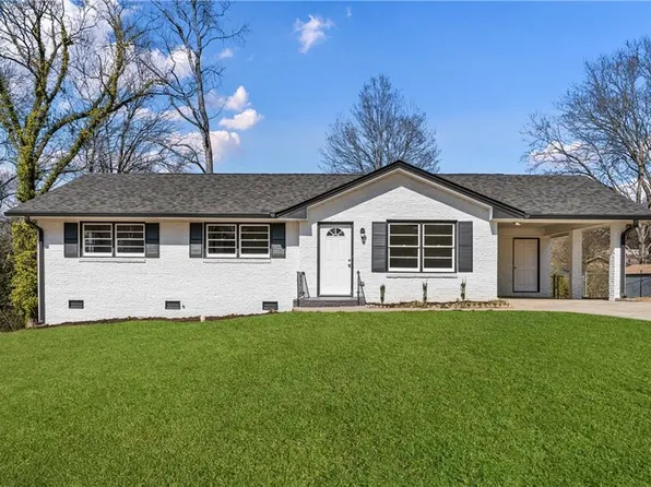 3060 Bobolink Dr, Rex, GA 30273