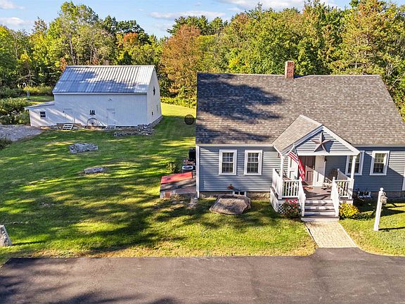 2nd image of 232 Suncook Valley Road