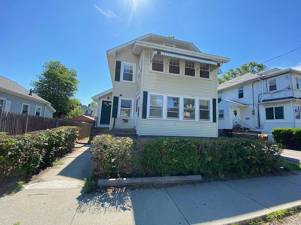 1st image of 125 W Elm Ave #1