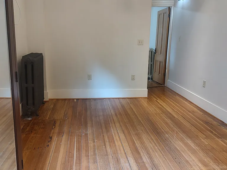 28 Mount Auburn St #1 — Photo 11
