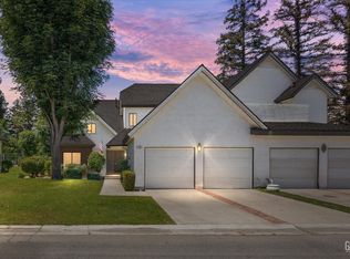 114 Stockdale Cir, Bakersfield, CA 93309