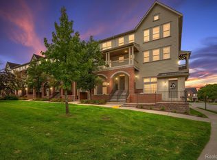 207 Amys Walk, Auburn Hills, MI 48326