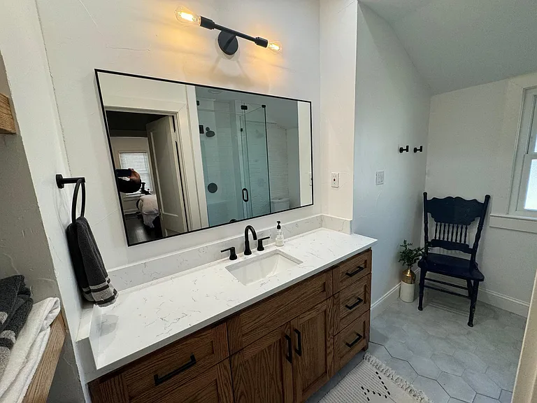 5743 Vanderbilt Ave — Photo 19