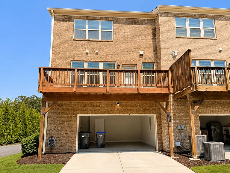 521 Sunset Park Dr — Photo 19