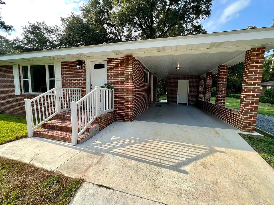 1st image of 1830 Sherwood Dr
