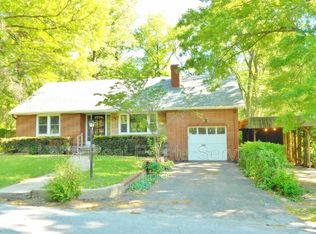 8901 E 52nd Ter, Raytown, MO 64133